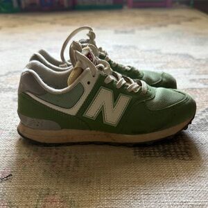 New Balance Kids Green and White Sneakers